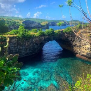 Destinasi Wisata Nusa Penida Yang Wajib Kalian Kunjungi Saat Liburan