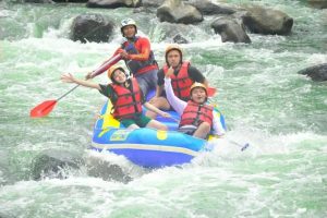 Review Rafting Kasembon Malang, Ada Apa Saja?