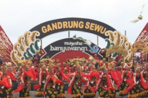 Festival Gandrung Sewu: Tarian Kolosal yang Menyatukan Jiwa Banyuwangi