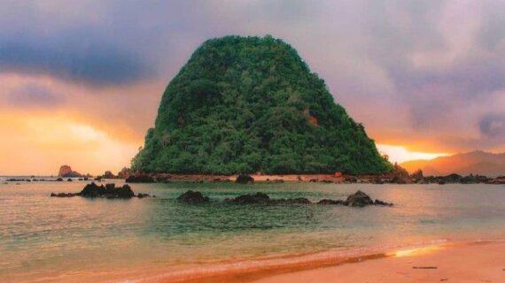 Pantai Banyuwangi