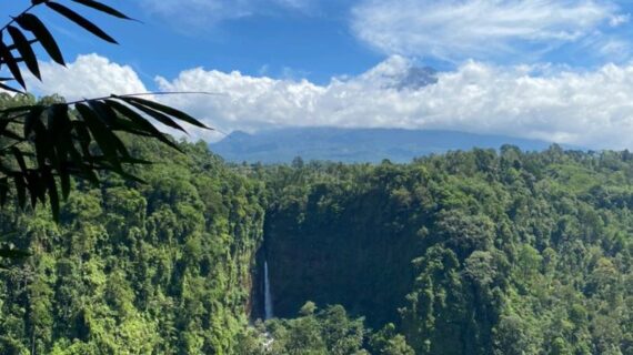 Destinasi Sunrise Terbaik di Lumajang