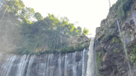 Cara Menikmati Tumpak Sewu Tanpa Trek Ekstrem