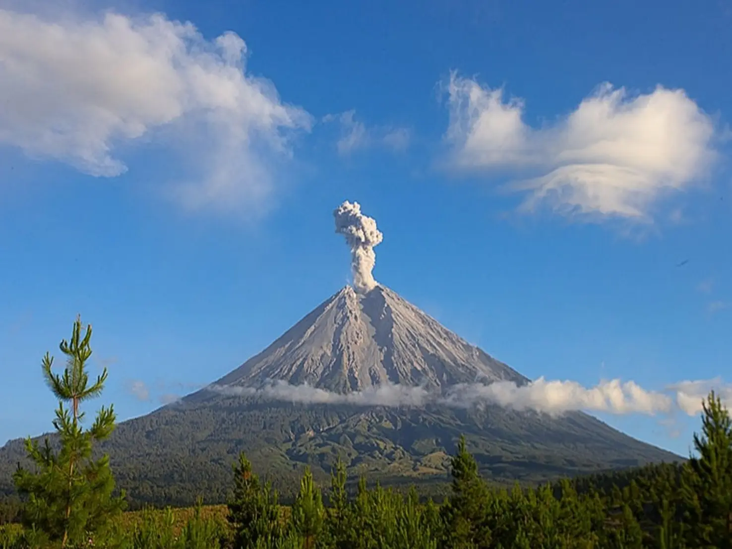 Gunung Semeru