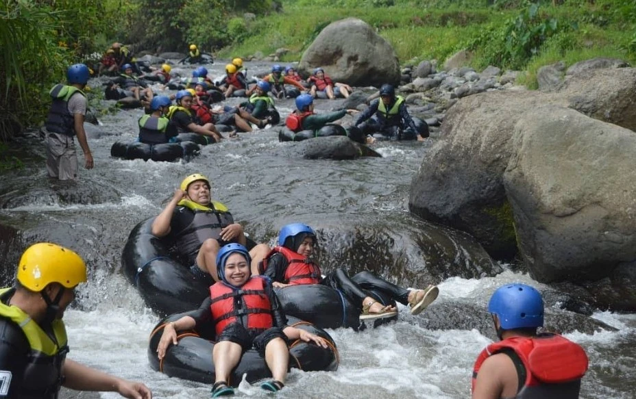 river tubing amprong