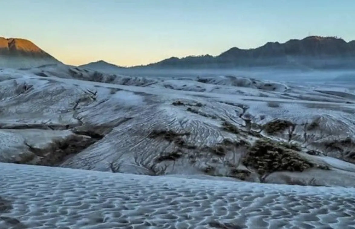 salju bromo
