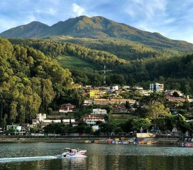 Telaga Sarangan Magetan